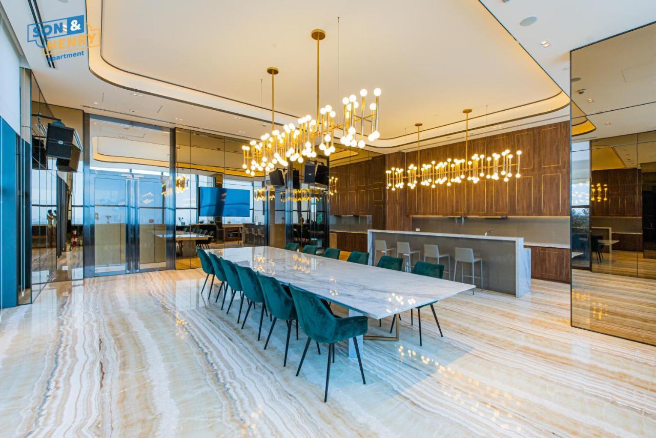 Son&Henry The Marq Luxury Apartment Ho Chi Minh City Bagian luar foto